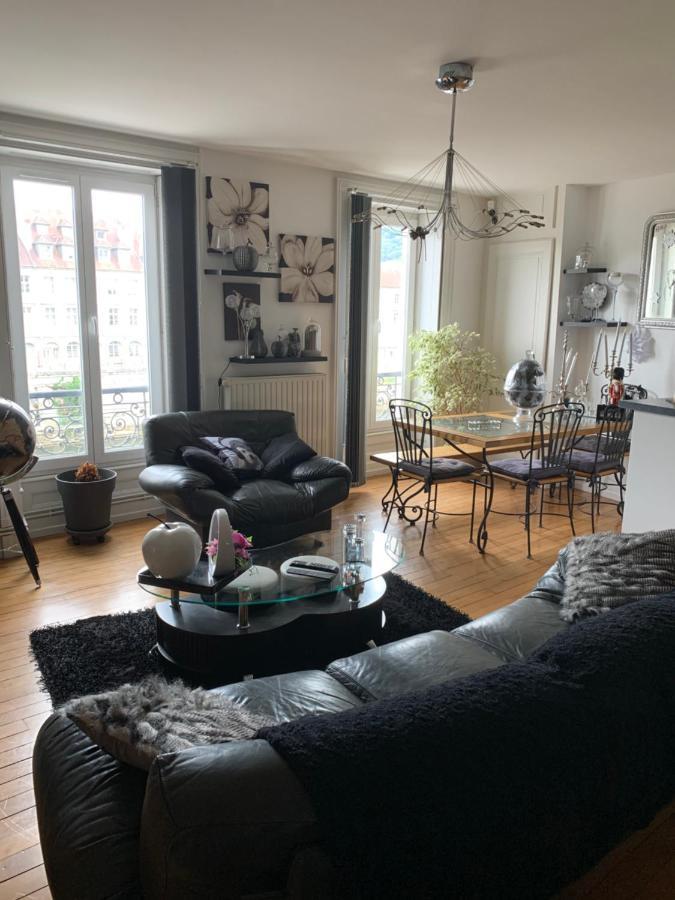 Appartement Au Quai 1921 브장송 외부 사진